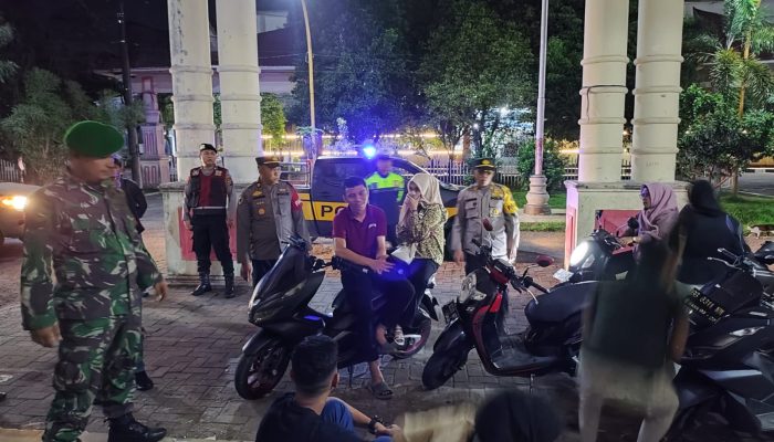 Polres Sibolga Laksanakan Patroli Gabungan Tiga Pilar dan Razia, Cegah Kejahatan Jalanan