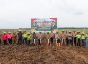 Polres Labuhanbatu Dukung Ketahanan Pangan Nasional, Tanam Jagung Serentak 1 Juta Hektare