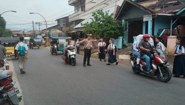 Polres Sibolga Imbau Tertib Lalu Lintas Lewat Kegiatan Public Addres