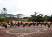 Polres Pakpak Bharat Gelar Olahraga Rutin dan Cek Kesehatan untuk Jaga Kebugaran Personel