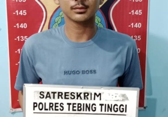 Ketahuan Selingkuh Seorang Suami Tega Gebukin Isteri, Dilaporkan  Akhirnya Mendekam di Sel Polres Tebing Tinggi
