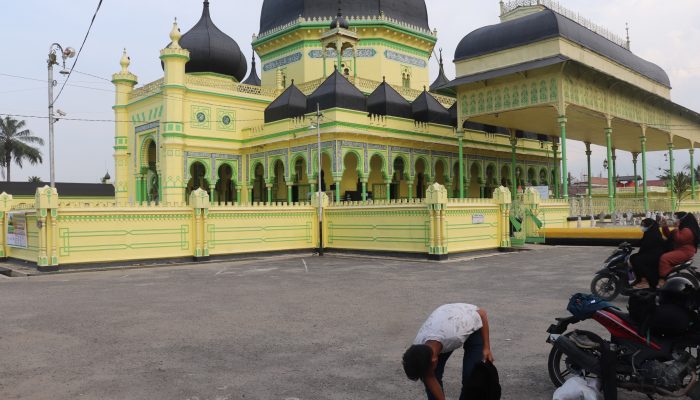 Masjid Azizi Langkat: Permata Sejarah di Sumatera Utara