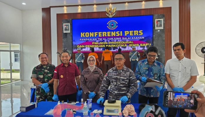 Nakhoda Kapal Pembawa PMI Diamankan, Sabu 500 Gram Terbongkar