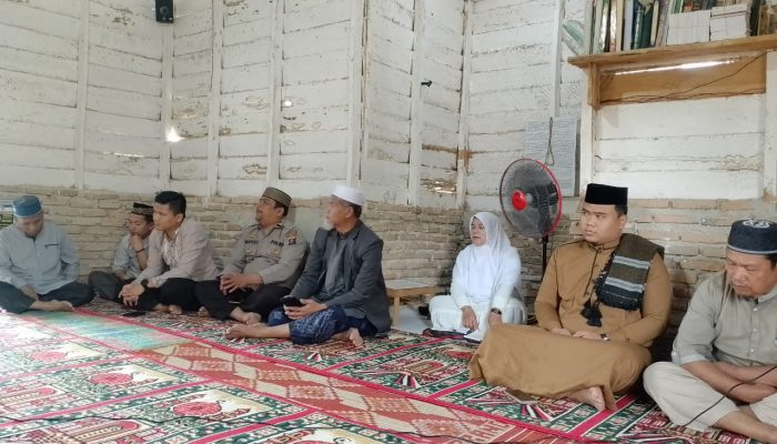 Kehadiran Polisi Dalam Acara Isra Mi’raj Di Dusun Lae Trondi Membawa Semangat Spiritual Bagi Warga