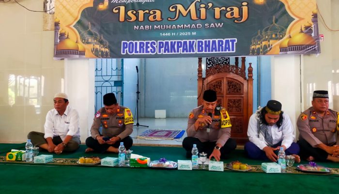 Polres Pakpak Bharat Gelar Isra’ Mi’raj 1446 H/2025 di Mesjid Agung Salak