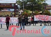 Istri Wali Kota Tanjungbalai Diduga Bolos 3 Tahun, WARIS Tuntut Penangkapan di Depan Polres