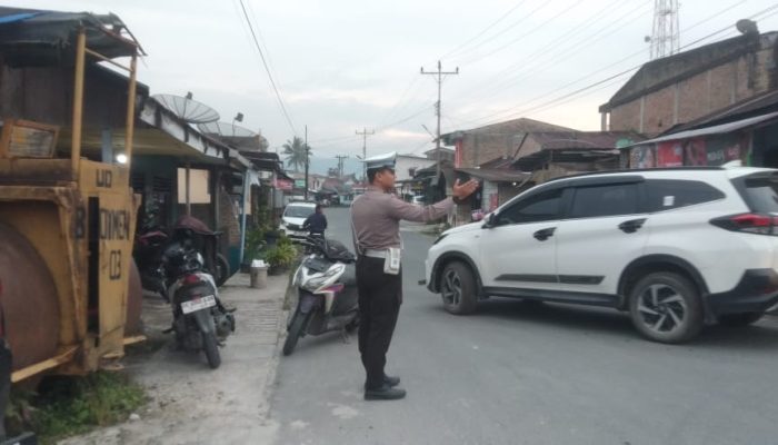 Polres Pakpak Bharat Laksanakan Giat Simpati dan Penindakan Hukum untuk Ciptakan Kamseltibcar Lantas