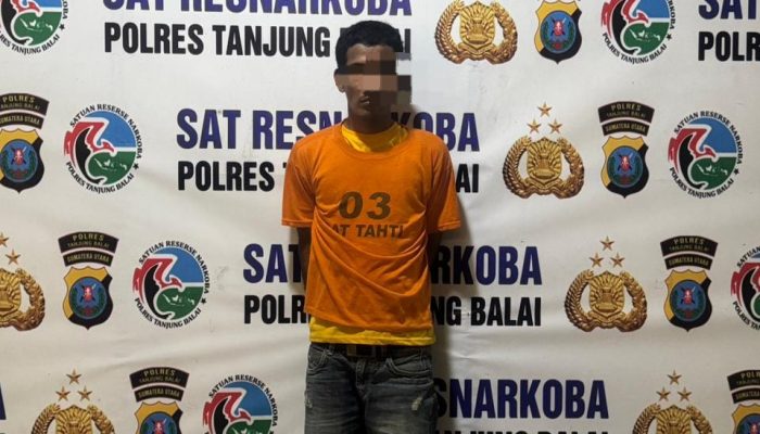 Kepergok Petugas, Buang Barbut Sabu, Eh…Ketahuan, Ditangkap, Pakek Baju Orange Guys