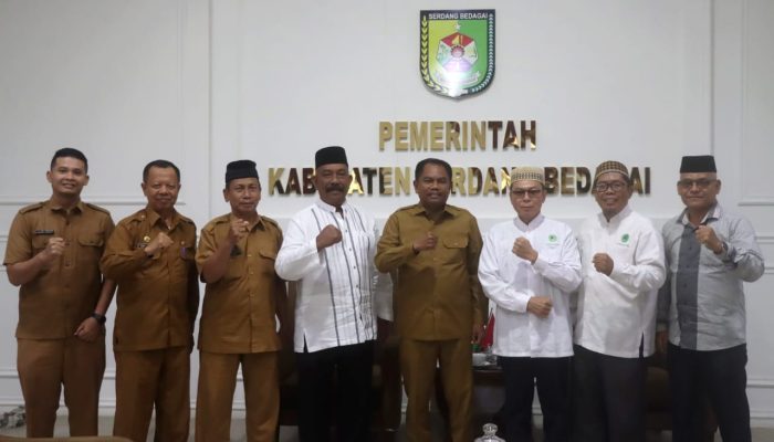 Bupati Sergai Terima Audiensi dari Beragam Kalangan Masyarakat di Kantor Bupati