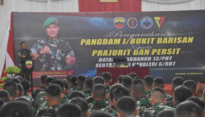 Pangdam I/BB Tinjau Yon Arhanud 13/PBY, Tekankan Kesiapsiagaan dan Soliditas