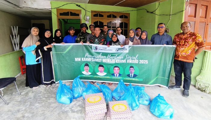 MW Kahmi Sumut dan MD Kahmi Karo Salurkan Bantuan Sosial Menuju KAHMI Award 2025