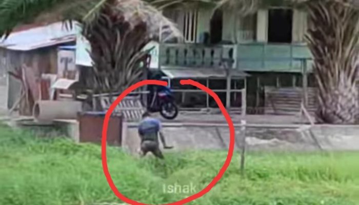 Duel Kakek Cucu Berujung Maut di Pinggir Sungai, Si Cucu Tewas dengan 10 Luka Tusukan, Gara-garanya Sepele
