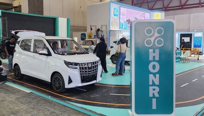 Honri Boma EV Diluncurkan, Desain Mirip Alphard Tapi Berukuran Mungil, Segini Harganya