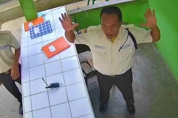 Angkat Tangan..! Rampok Bersenjata Gasak Rp 232 Juta di PKS PT Serdang Tengah, Polisi Masih Menyelidiki Kasusnya