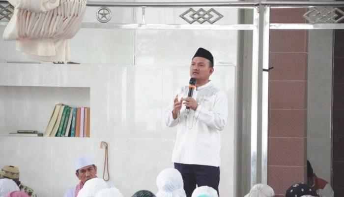 Wali Kota Mahyaruddin Salim Hadiri Sholat Tasbih Bersama Pengajian DPD Al-Hidayah Kota Tanjungbalai di Masjid As-Salamah