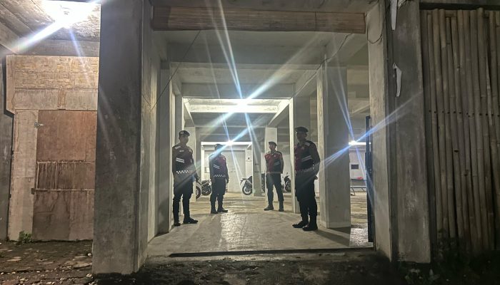 Dalam Ramadhan Suci Ciptakan Sahur Dan Sholat Subuh Aman Bagi Masyarakat Sat Samapta Polres Pakpak Bharat Lakukan Patroli