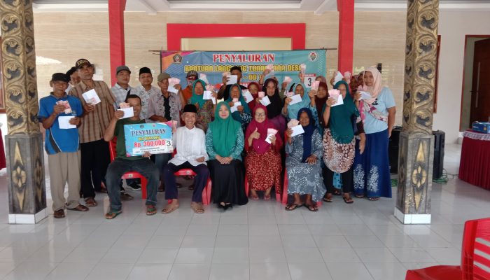 Pemerintah Desa Sumbersari Salurkan BLT DD untuk Bulan Maret 2025