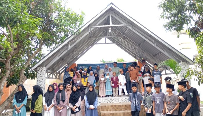 Ponpes Ma’rifatul Hikmah dan Mandiri Amal Insani Foundation Bank Mandiri Gelar Program Santunan bagi Anak Yatim Sambut Idul Fitri 1446 H di Serdang Bedagai