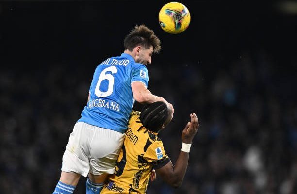Inter Milan Ditahan Napoli, Persaingan Papan Atas Masih Ketat