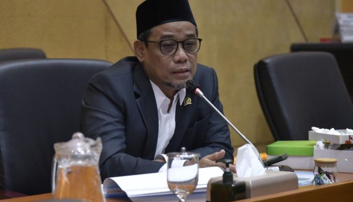 Gelombang PHK Massal di Industri Manufaktur: Anggota DPR Alifudin Desak Pemerintah Ambil Langkah Strategis