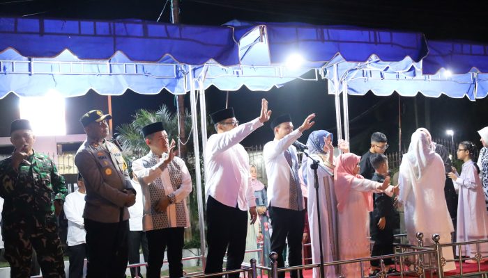 Meriah, Wali Kota dan Wakil Wali Kota Tanjungbalai Melepas Ribuan Peserta Pawai Malam Takbiran