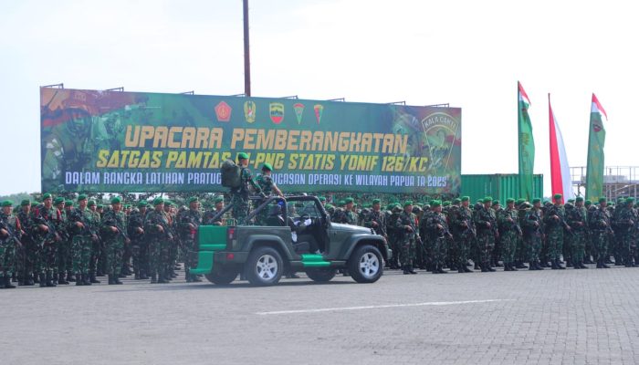 Pangdam I/BB Pimpin Upacara Pemberangkatan Satgas Pamtas RI-PNG Statis Yonif 126/KC