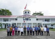 Wali Kota Medan Hadiri Halalbihalal di SMA Negeri 2, Nostalgia Bareng Guru dan Alumni