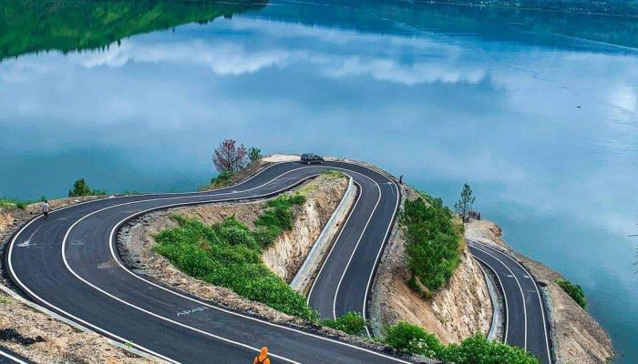 Bukit Sibea-bea, Pesona Jalur Berliku dengan Panorama Danau Toba di Kabupaten Samosir