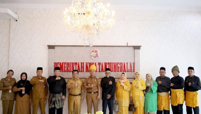 Terima Audiensi PD MABMI Tanjungbalai, Wali Kota Mahyaruddin Salim Ajak Berperan Serta Wujudkan Tanjungbalai EMAS