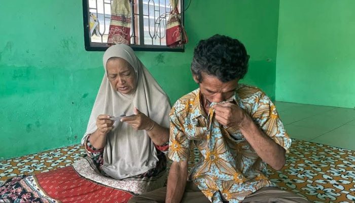 Berurai Air Mata, Ibu Korban Anaknya Tewas Tak Wajar Minta Tolong Kapolri