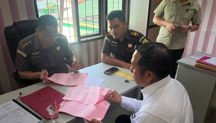 Kejari Deli Serdang Tahan Kepala dan Bendahara Dinas Budporapar