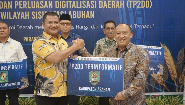 Pemkab Asahan Dapat Penghargaan TP2DD Terinformatif