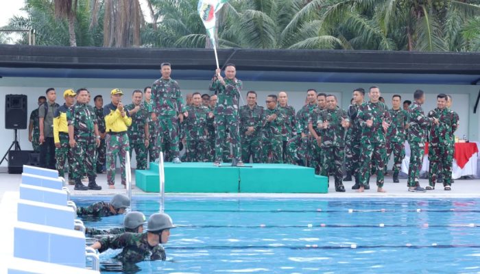 Pangdam Tinjau Lomba Renang Militer HUT ke-75 Kodam I/BB