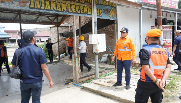 KAI Tertibkan Bangunan Liar di Labuhan Batu Utara, Selamatkan Aset Negara