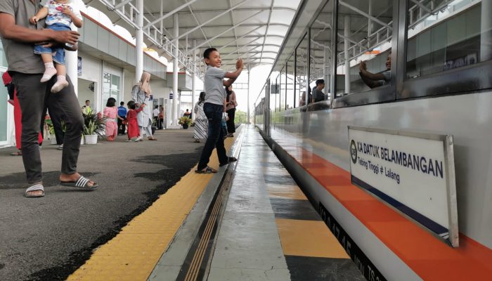 Lonjakan Penumpang KA di Sumut Saat Libur Tahun Baru Islam Volume Penumpang Lampaui Libur Idul Adha