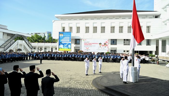 Bobby Nasution Pimpin Upacara Harla Pancasila di Medan