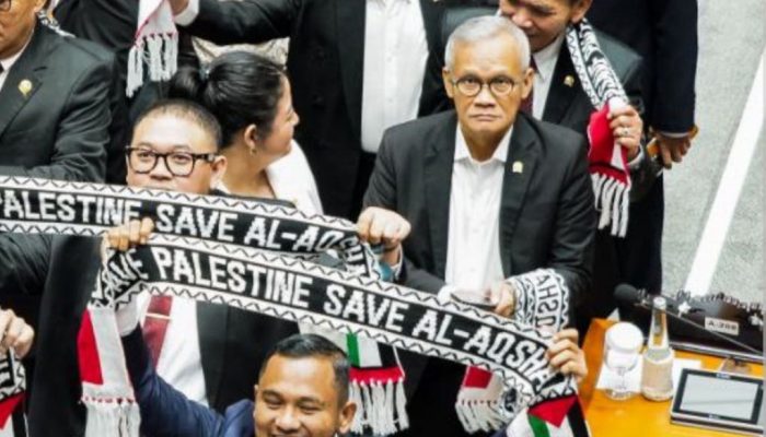 ‎Fraksi PKS Gelar Aksi Simbolis Dukung Palestina di Sidang Paripurna DPR RI