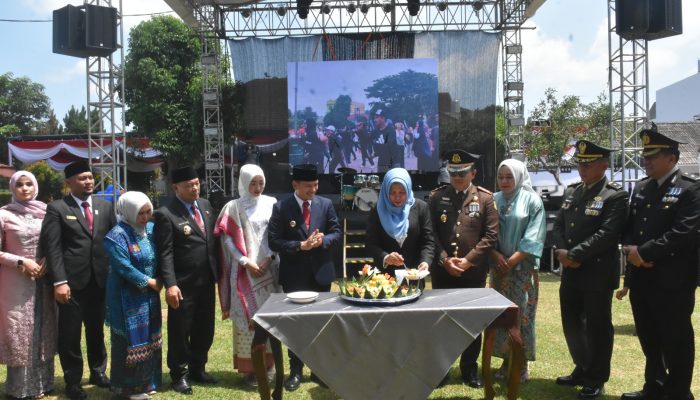 Semarak Hari Jadi Kota Tebing Tinggi ke-108: Meriahkan Pesta Rakyat, Perkuat Kolaborasi, dan Luncurkan Aplikasi Pelayanan Publik