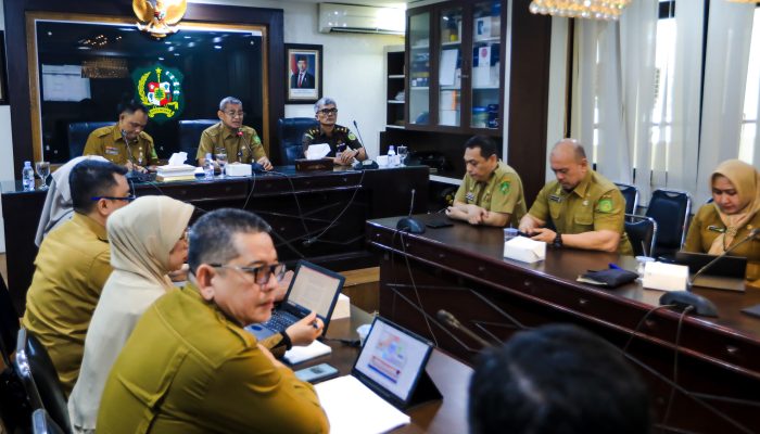 Rico Waas Buka Pelatihan Pengadaan Barang/Jasa: Integritas Ditekankan, Praktik Buruk Masih Bayangi