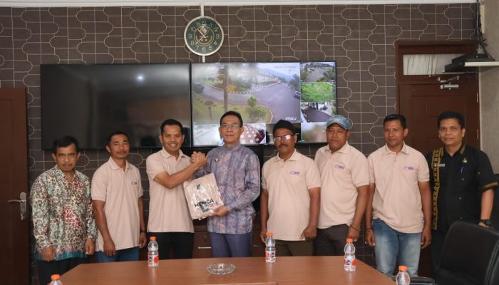 Bupati Tapsel Terima Audiensi SMSI, Dorong Sinergi Bangun Daerah