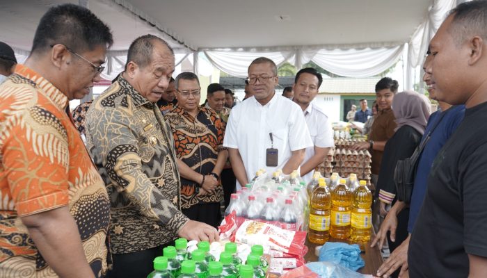 Peringati Hari Bhakti Adhyaksa Ke–80, Kejari Asahan Gelar Pasar Murah