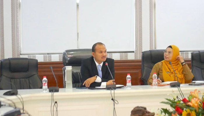 Wali Kota Mahyaruddin Salim Pimpin Rakor Terbatas Evaluasi PAD: “Kita Perlu Tindakan Nyata dan Bekerja Lebih Maksimal”