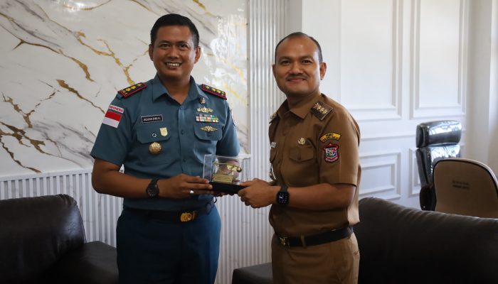 Wali Kota Tanjungbalai Terima Kunjungan Silaturahmi Danlanal TBA Letkol Laut (P) Agung Dwi