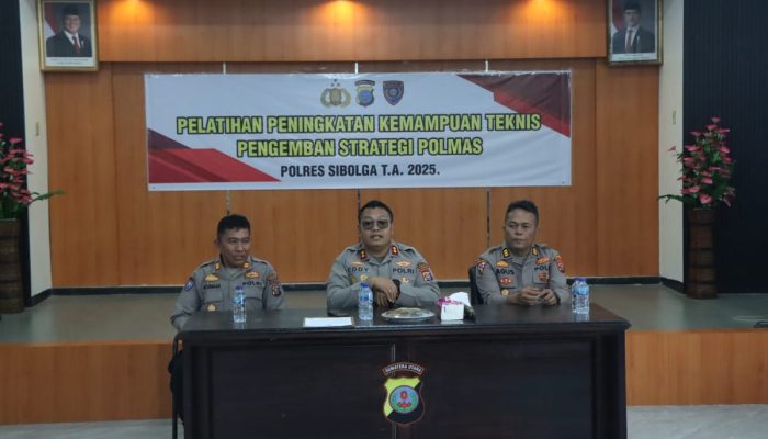 Kapolres Sibolga Buka Latihan Peningkatan Kemampuan Polmas