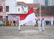 KAI Divre I Sumut Tanam Sejumlah Pohon Pule di Kantor pada Rangkaian Upacara HUT ke-80 RI