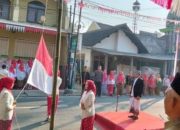 Semangat Kemerdekaan di Jalanan Ngrebo Blitar, Warga RW 5 dan 6 Gelar Upacara di Tengah Jalan