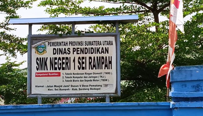Rehab Ruang Guru Rp400 Juta di SMK Negeri 1 Sei Rampah Disorot, Diduga Asal Jadi