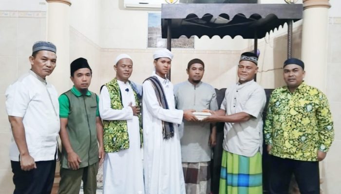 ‎DMI Kecamatan Rambutan Tebing Tinggi Tebar Al-Qur’an dan Santuni Kaum Dhuafa di Rantau Laban  ‎