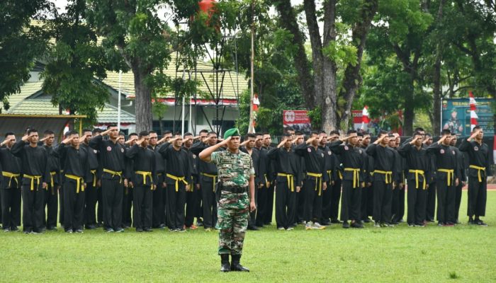 165 Prajurit Kodam I/BB Naik Sabuk Hijau di UKT Pencak Silat Militer
