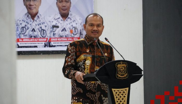 Wali Kota Buka Konferensi Kota PGRI Ke-XXIII Kota Tanjungbalai Masa Bhakti 2025-2030